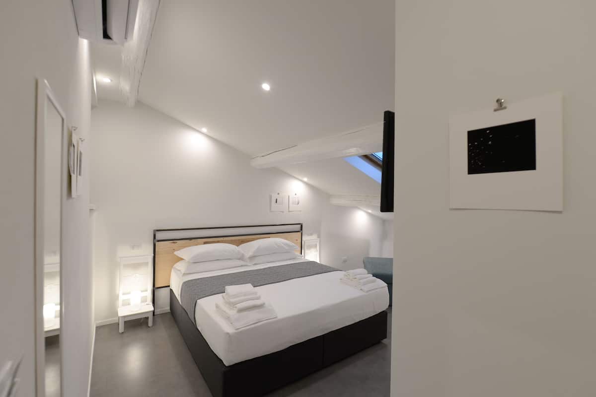 1 habitación, wifi gratis y ropa de cama