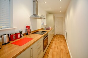 1 bedroom, iron/ironing board, free WiFi - Flat 1 Front Street (York)