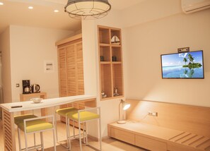 Living area - Hotel Christina (Chania)