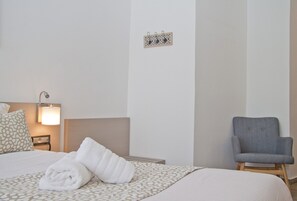 Estudi estàndard | Caixa forta a l'habitació i cortines opaques 