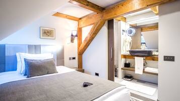 Attic Double