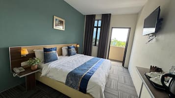 In-room safe, desk, iron/ironing board, rollaway beds