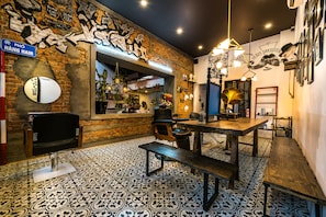Hair salon