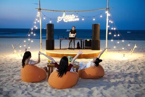 Beach bar - FLC Luxury Hotel Quy Nhon (Quy Nhon)