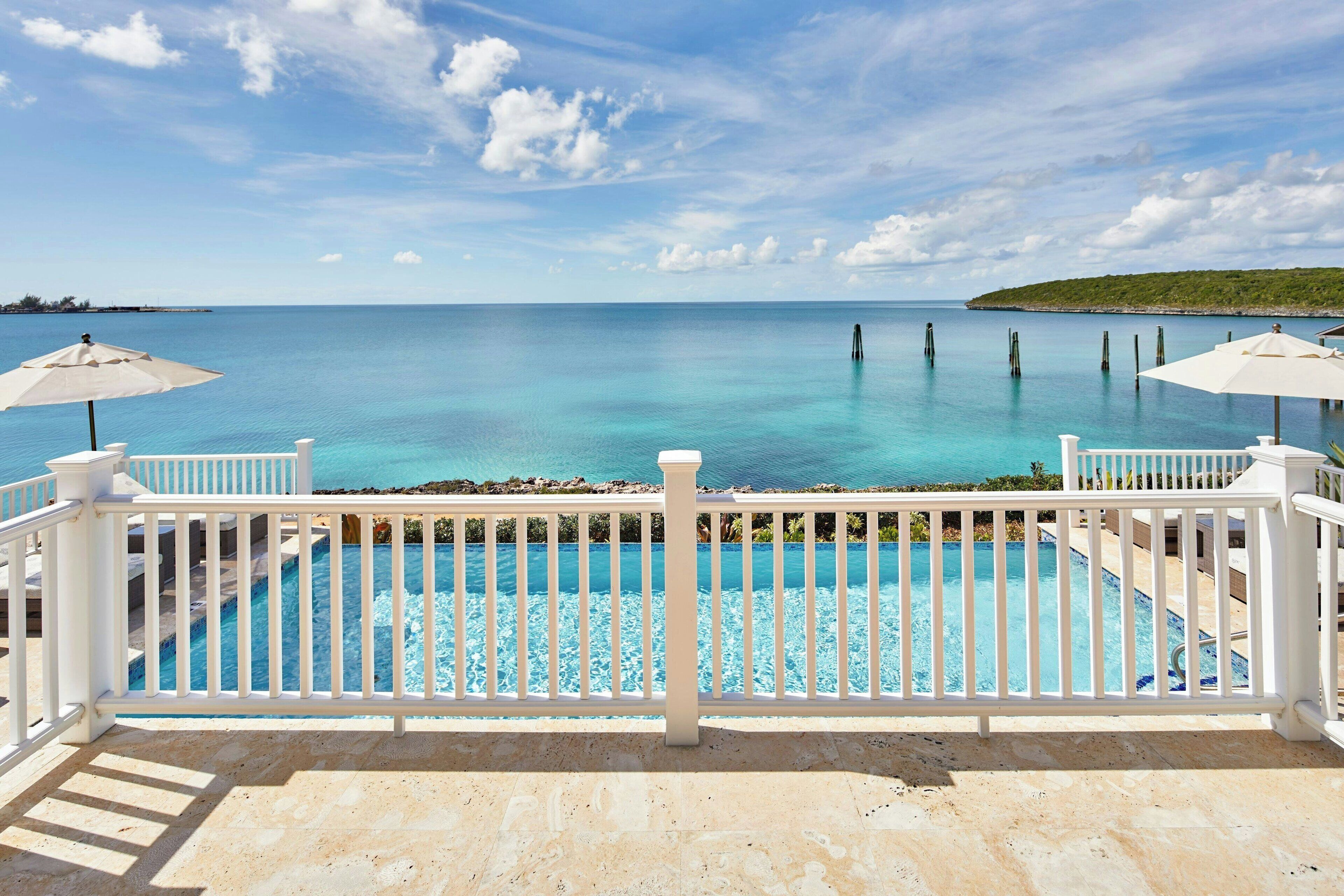 royal house, 4 bedrooms, oceanfront | pool | outdoor pool