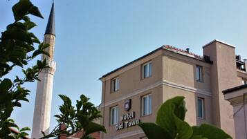 A building with a sign reading "Hotel Old Town."