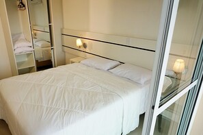 Deluxe Double Room, River View | 1 bedroom, minibar, blackout curtains, iron/ironing board