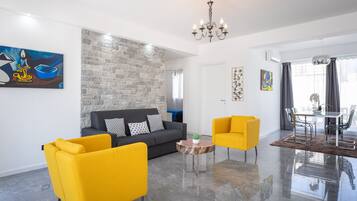 Luxury Villa, 2 Bedrooms, Kitchen, Garden Area | Living room | Flat-screen TV