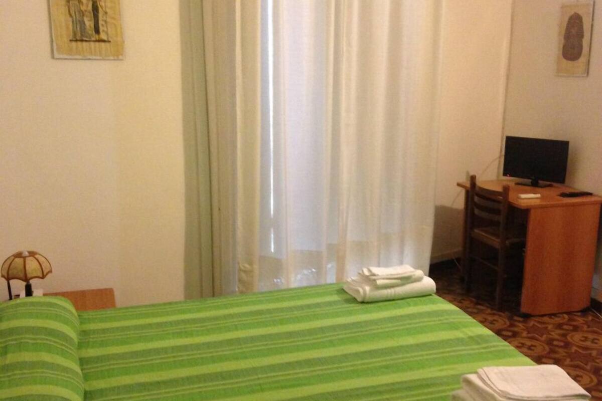 Individually furnished, blackout curtains, free WiFi