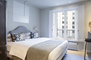 City Single Room, 1 Queen Bed, Non Smoking | Premium bedding, in-room safe, soundproofing, free WiFi - THE FRITZ Düsseldorf (Düsseldorf)