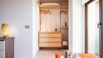 2 chambres, fer et planche à repasser, lits bébé (en supplément)