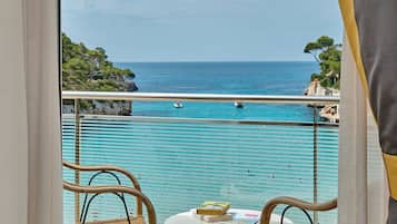 Comfort Suite, 1 Bedroom, Balcony, Sea View | Beach/ocean view