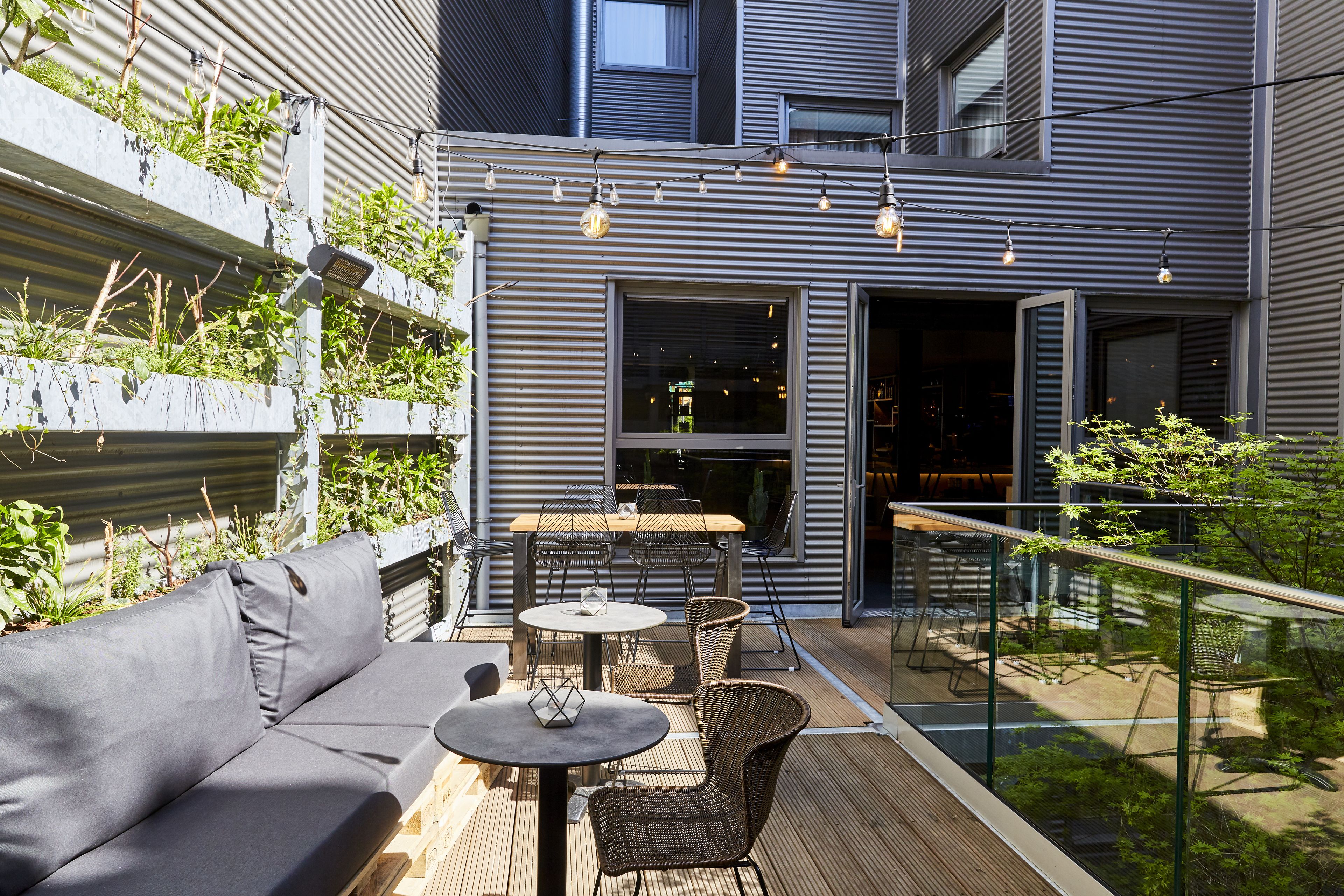 Serveert lunch en diner