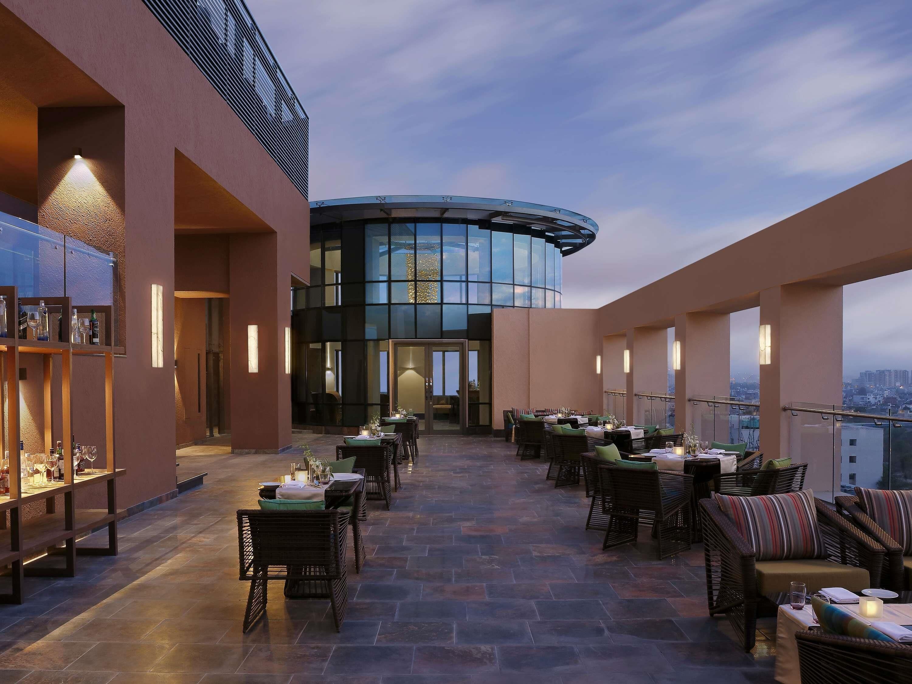 Breakfast, lunch, dinner served; local and international cuisine 