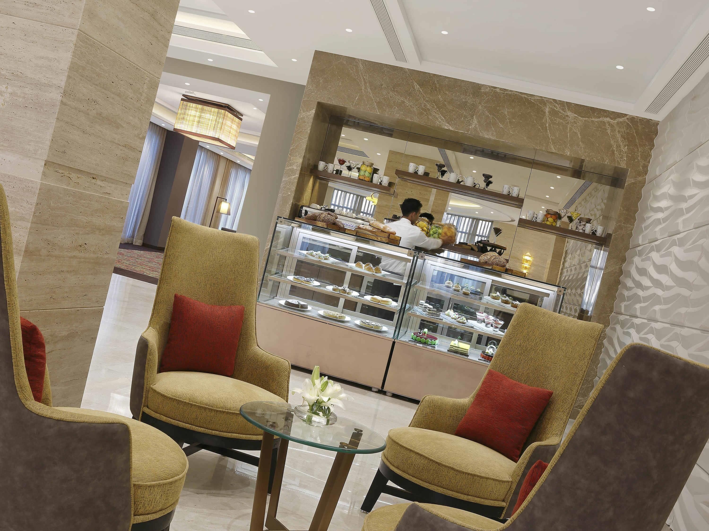 breakfast, lunch, dinner served; local and international cuisine