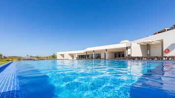 Indoor pool, outdoor pool, pool loungers