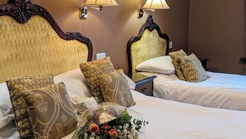 Family Room (2 Adults + 1 Child) | Individually decorated, individually furnished, iron/ironing board