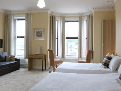 Bridge Bed & Breakfast