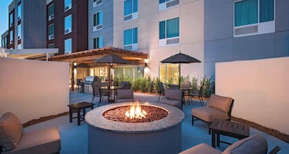 TownePlace Suites by Marriott Lakeland