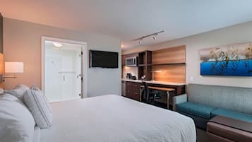 Premium bedding, in-room safe, laptop workspace, iron/ironing board