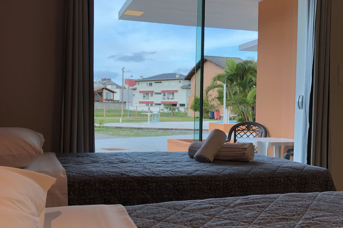 2 bedrooms, blackout curtains, free WiFi