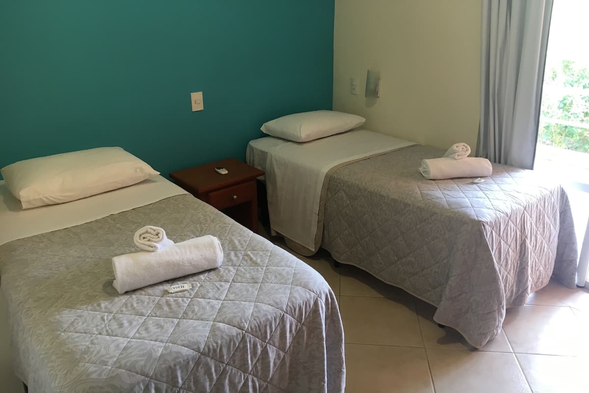 2 bedrooms, blackout curtains, free WiFi