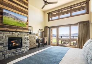 Suite, 1 King Bed | View from room