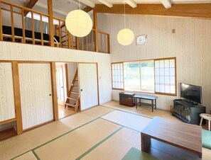 公寓式客房, 无烟房, 湖景 | 免费 WiFi、床单