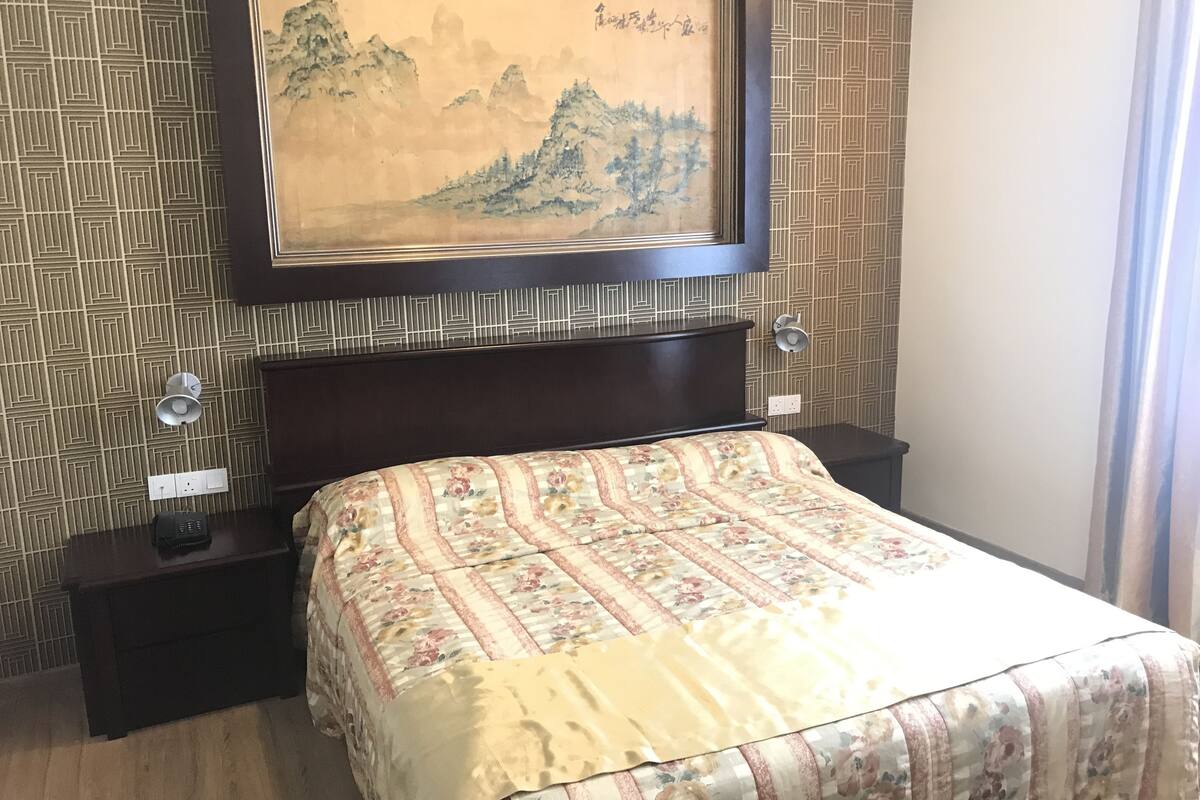 Executive King Suite (Buckingham) | Escritorio, tabla de planchar con plancha y wifi gratis