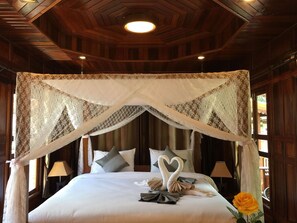 豪華雙人房 | 獨特設計、獨特裝修、免費 Wi-Fi