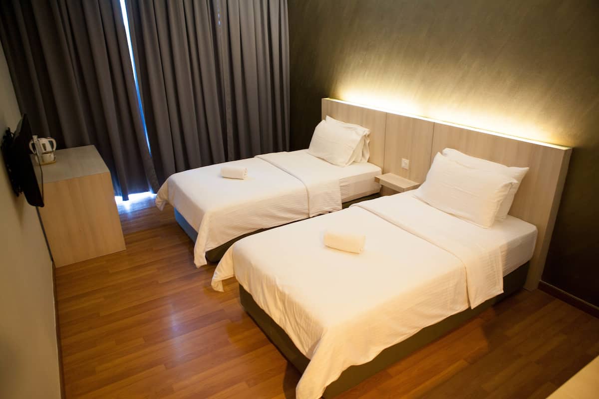 Standard-Zweibettzimmer | Schreibtisch, Bügeleisen/Bügelbrett, kostenloses WLAN, Bettwäsche