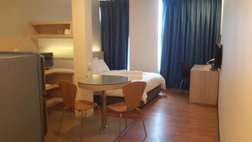 Desk, iron/ironing board, free WiFi, bed sheets