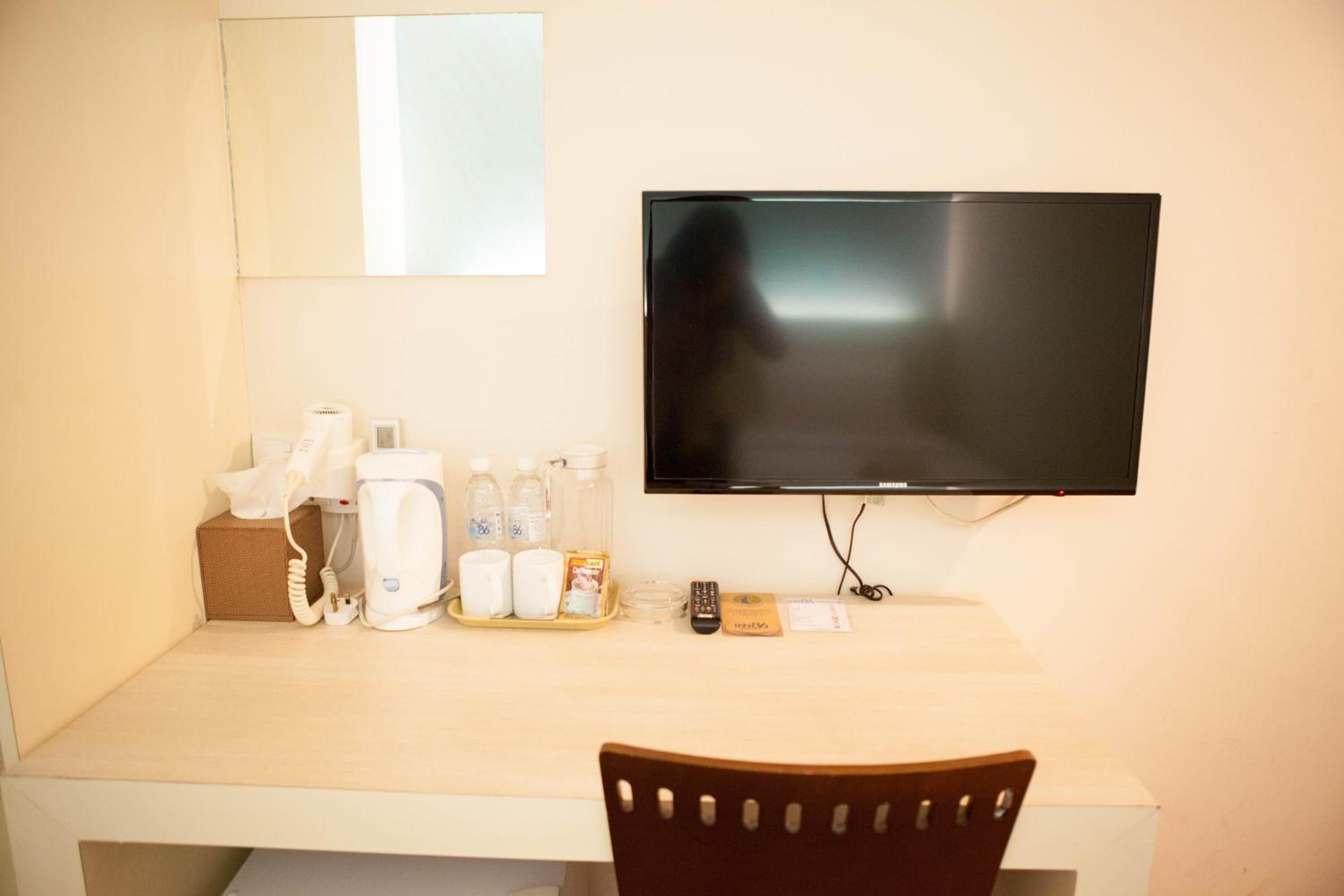 desk, iron/ironing board, free wifi, bed sheets