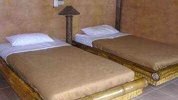 Bungalow with Fan | Wi-Fi de cortesia