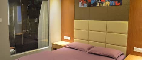 Standard Double Room | Desk, free WiFi