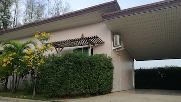 Ingyenes egyéni parkolás
