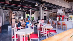Cafe - Kayun Hostel (Legian)