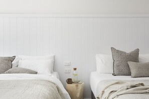Deluxe Twin Room, 1 Bedroom - Adults Only | Pillowtop beds, minibar, in-room safe, desk - The Brunswick, Brunswick Heads (Brunswick Heads)