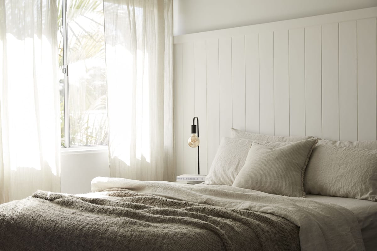 The Loft Queen Bed Suite (Upstairs / rear of premises / private room) - Adults Only | 1 bedroom, pillowtop beds, minibar, in-room safe