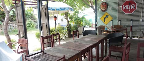 Dinner served, Thai cuisine