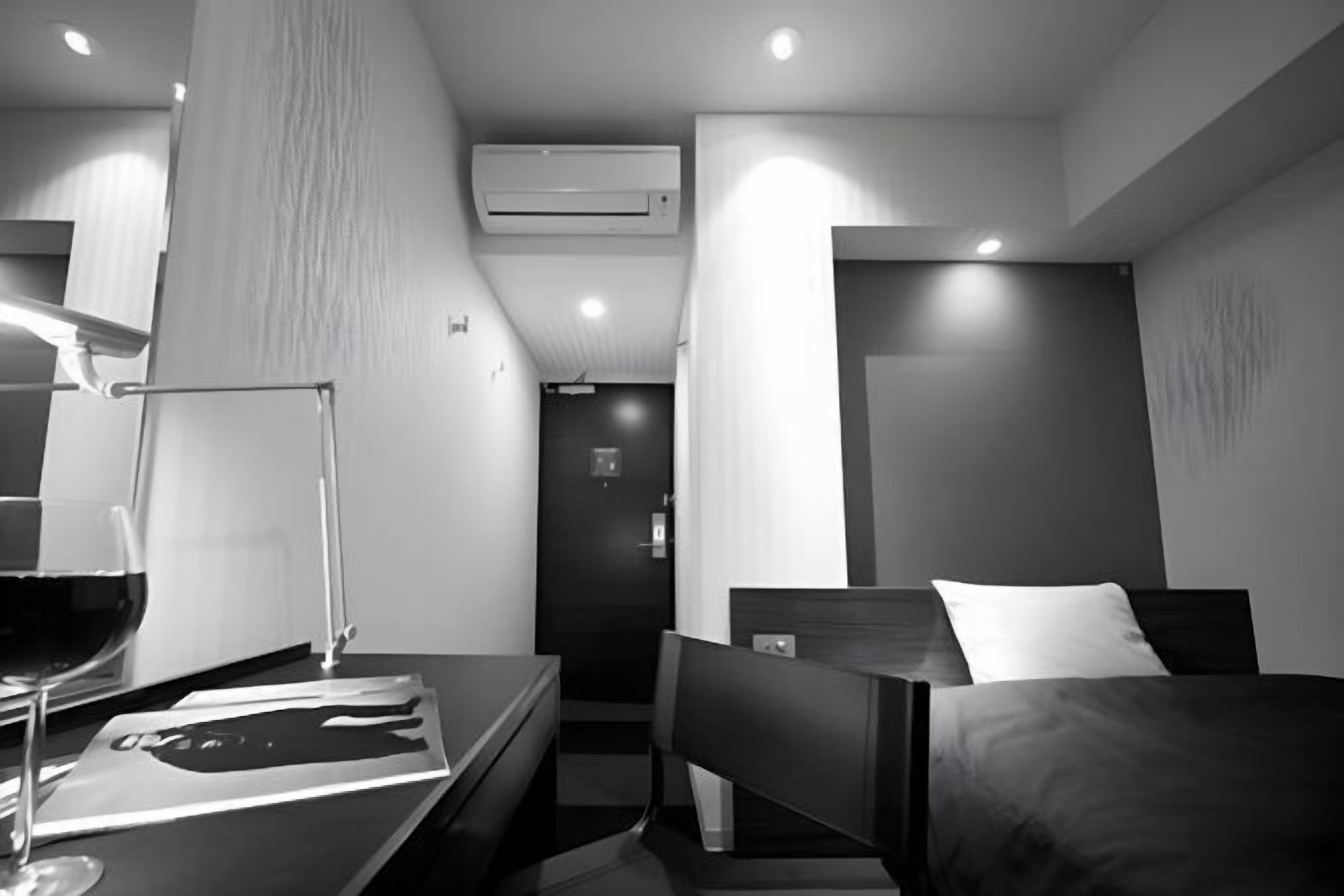 Allergiatestatut vuodevaatteet, työpöytä