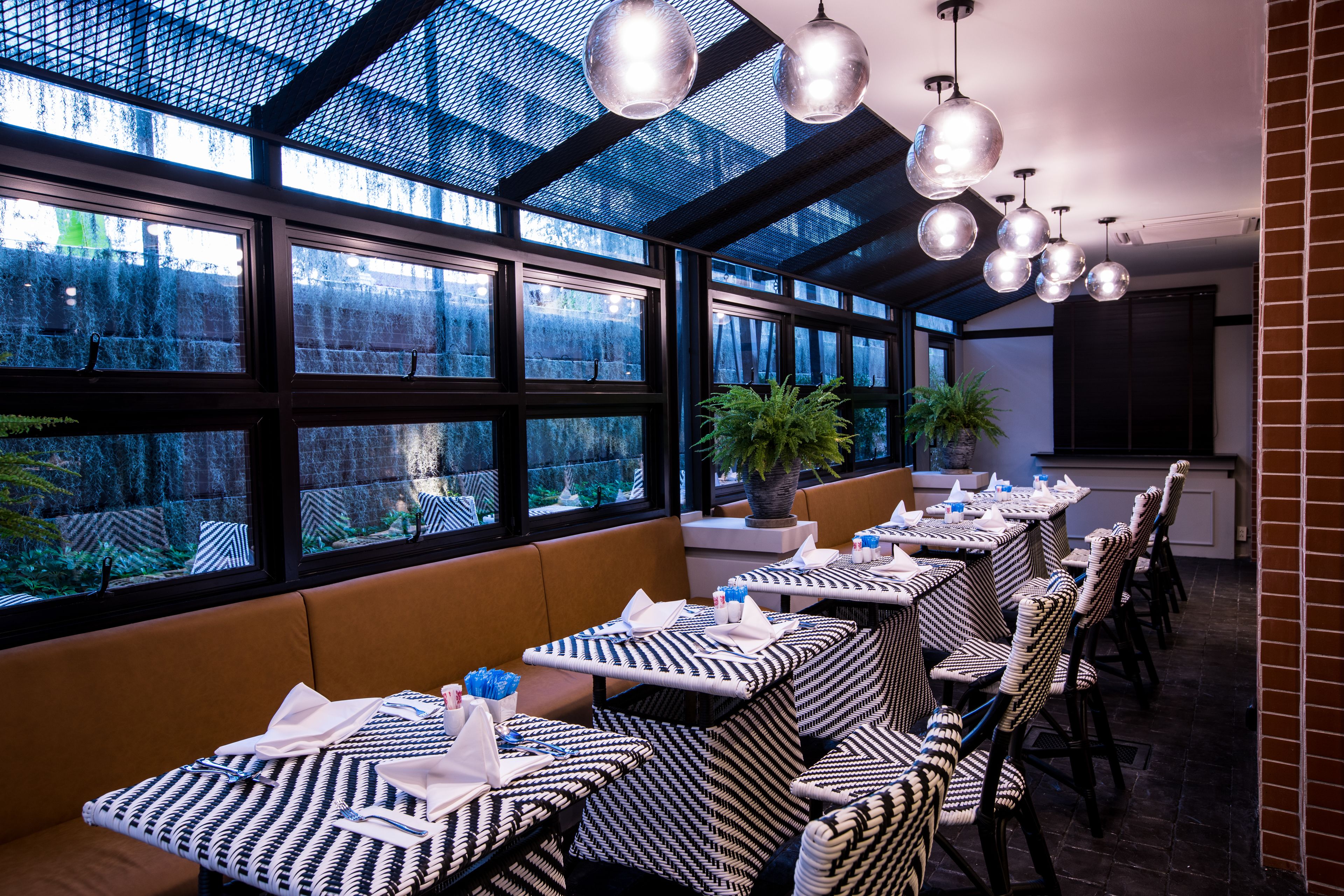 breakfast, lunch, dinner served; local and international cuisine