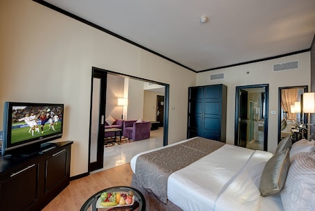 Minibar, in-room safe, desk, blackout drapes