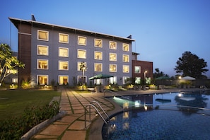 Ngoại thất