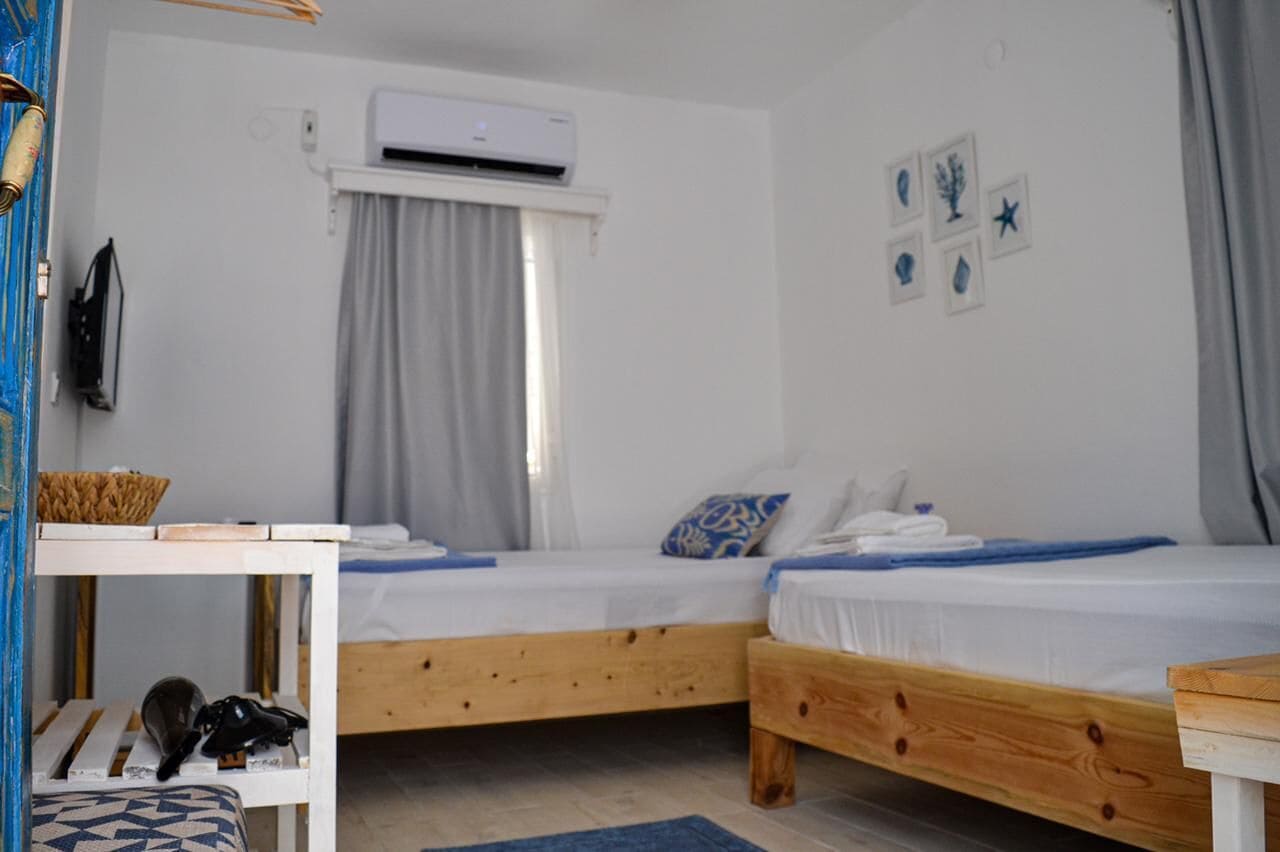 standard twin room, 2 single beds | premium bedding, minibar, individually decorated, individually furnished