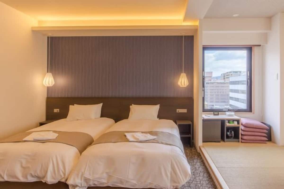 In-room safe, iron/ironing board, free WiFi, bed sheets