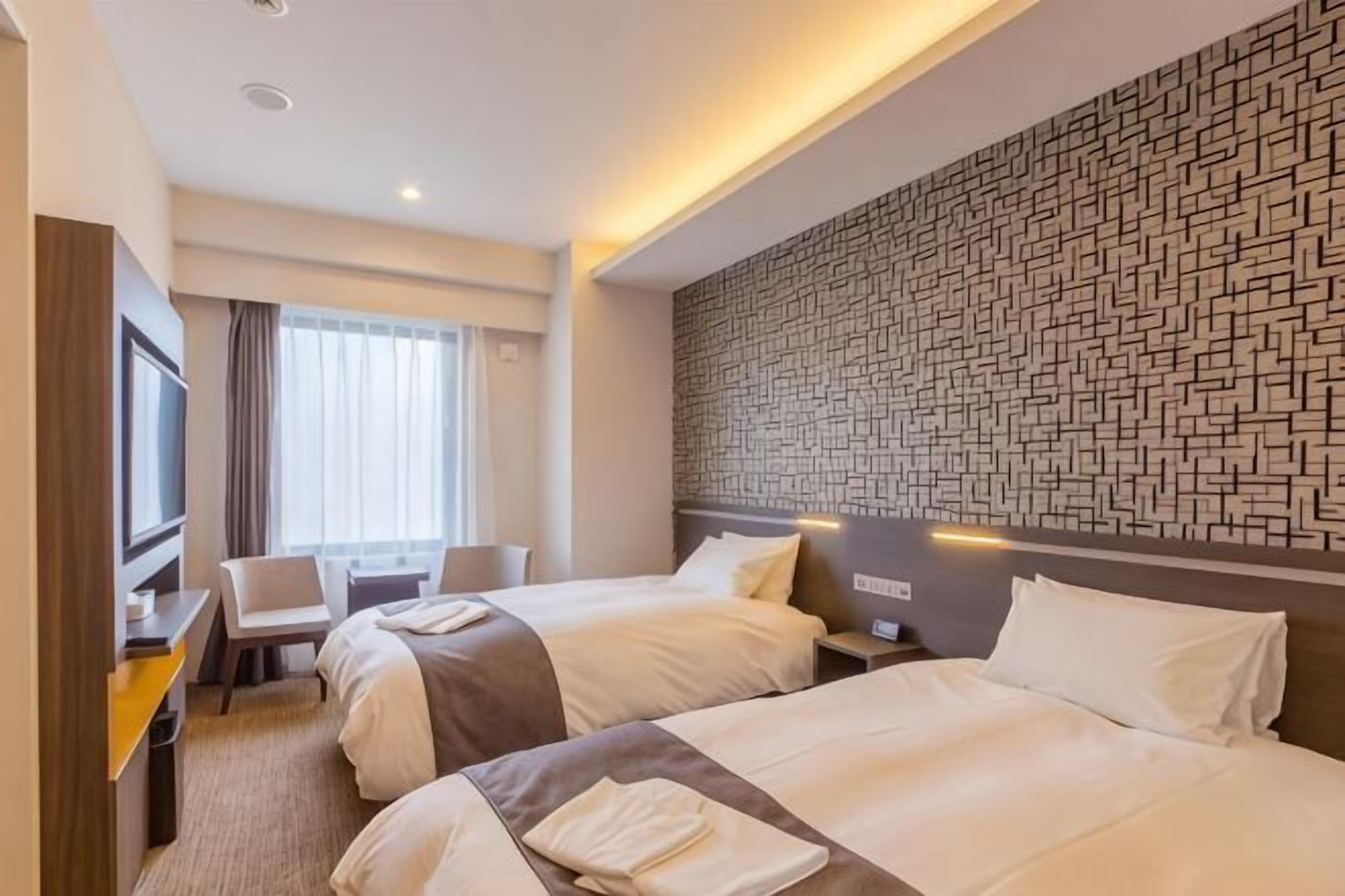 In-room safe, iron/ironing board, free WiFi, bed sheets