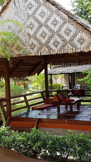 リビング エリア