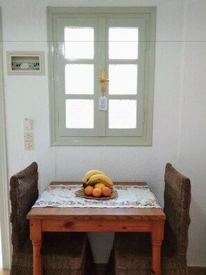 Standard Studio (Triple) | 1 bedroom, desk, iron/ironing board, free WiFi - Orion Apartments (Hersonissos)