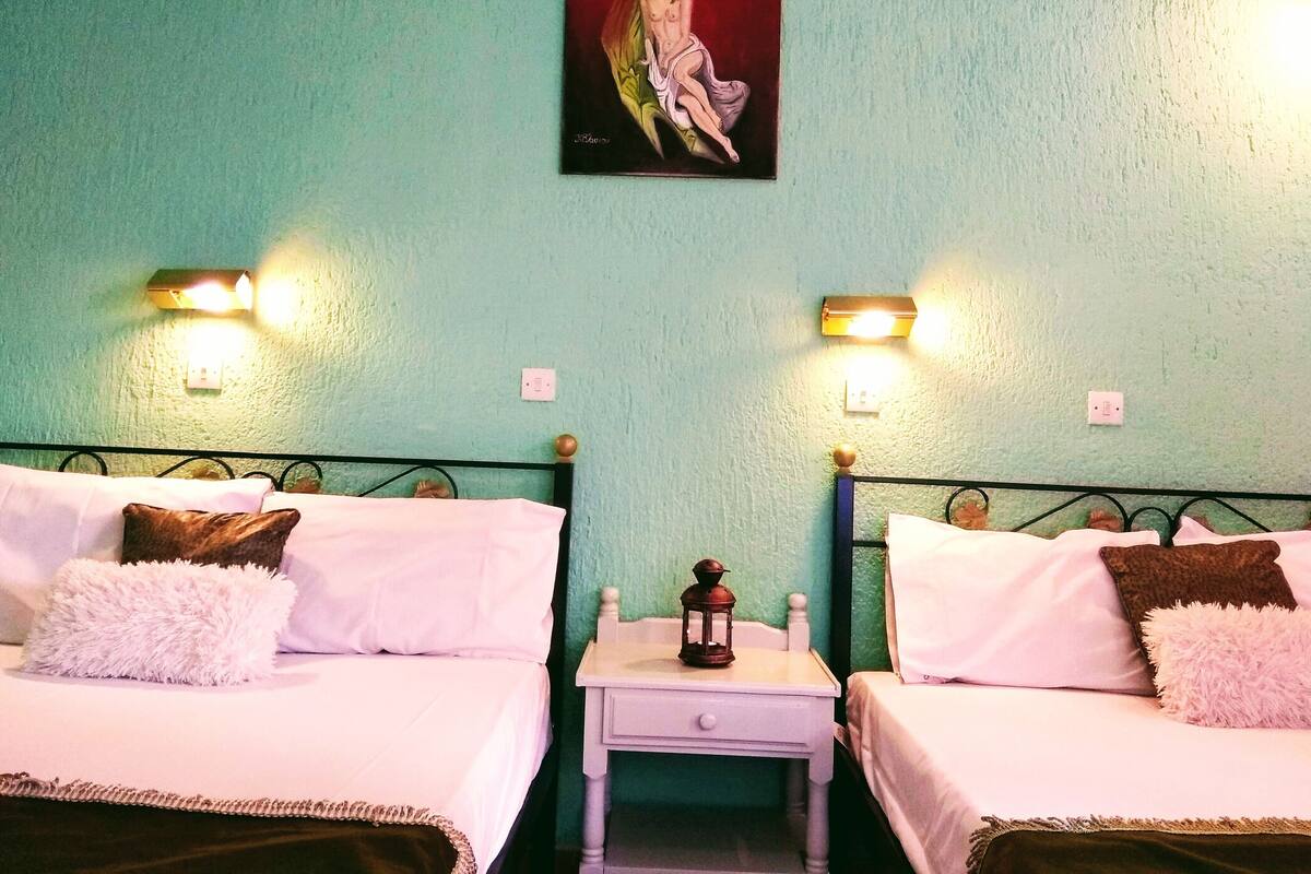 1 bedroom, desk, iron/ironing board (on request), WiFi (free)